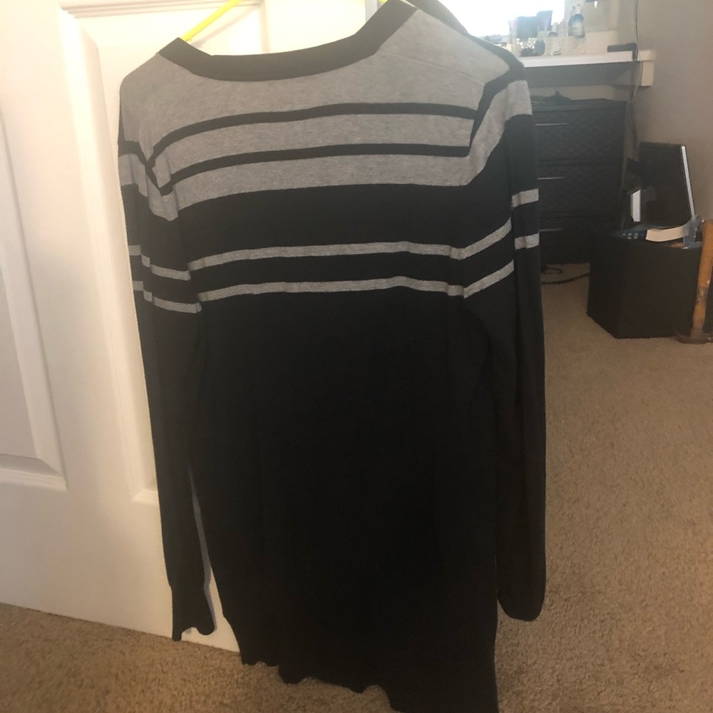 Cardigan - Picture 4 of 4